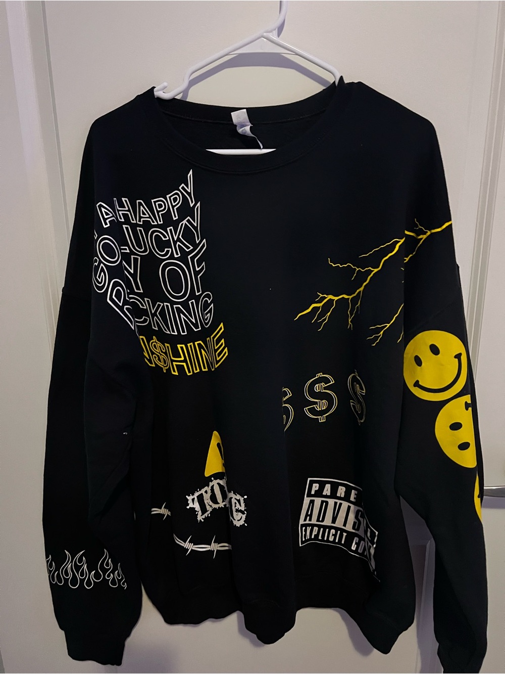 API The Label Happy Go Lucky crewneck